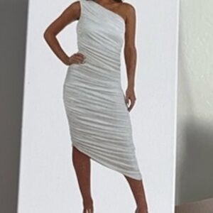 Sofía Jeans By Sofía Vergara White One-Shoulder Ruched Dress Size Medium Body Co